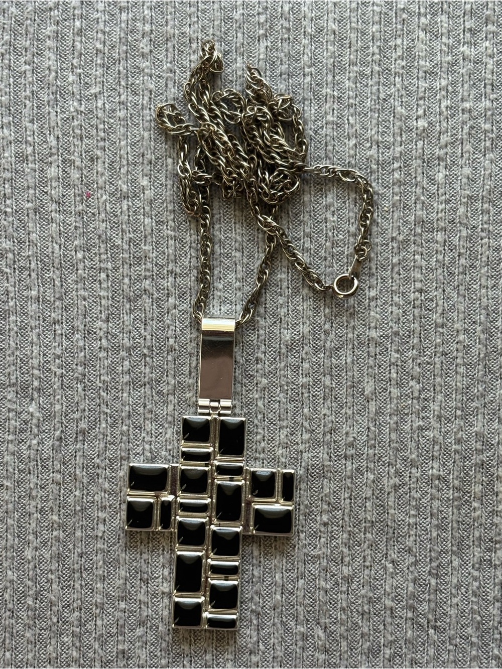 Vintage silver tone Best signed black onyx cross pendant necklace